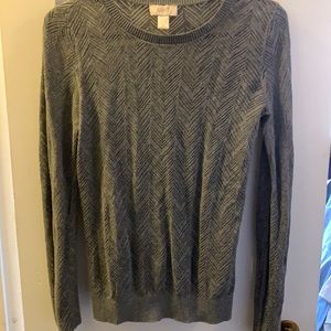 Lightweight gray sweater 🤍